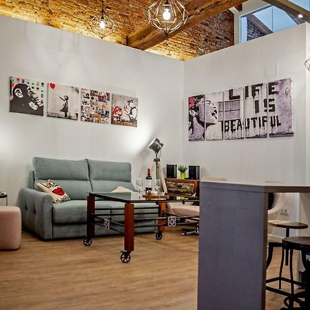 Apartamentos Turisticos Moret 11 - 2A กาเซเรส ภายนอก รูปภาพ