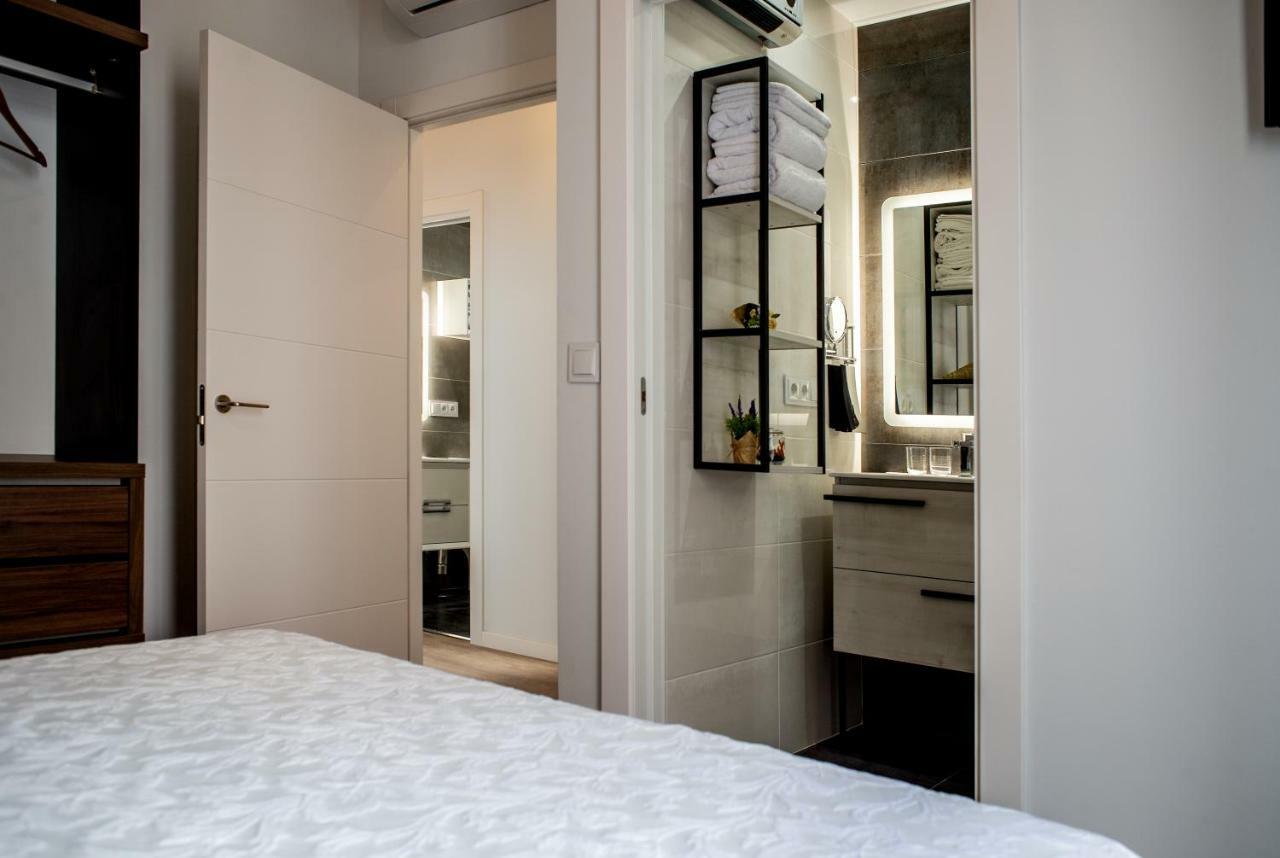 Apartamentos Turisticos Moret 11 - 2A กาเซเรส ภายนอก รูปภาพ